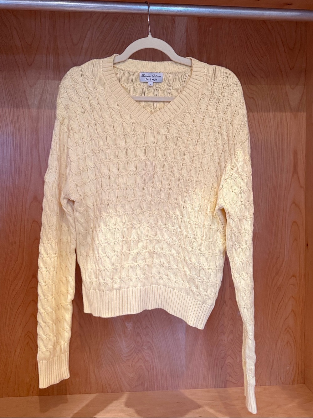 Frankie's Bikinis Pale Yellow Cable V‑Neck Sweater